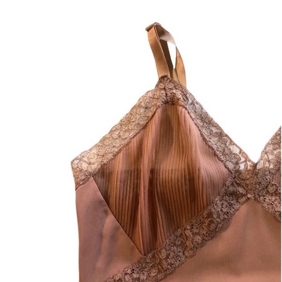 Vintage 60s brown full slip lace trim accordion fold bust Munsingwear Sz 34 - Picture 5 of 8